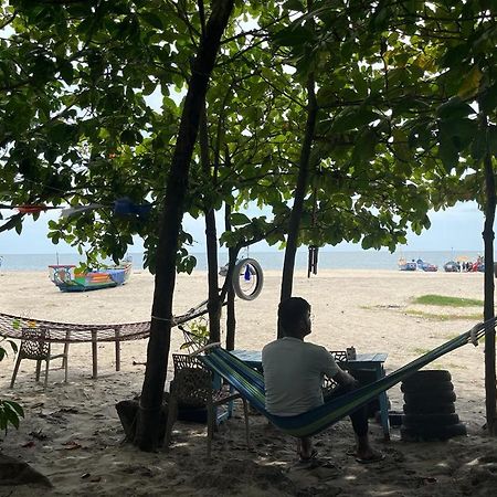 Beachcampers Only For Foreign Traveler'S Alappuzha Exterior foto